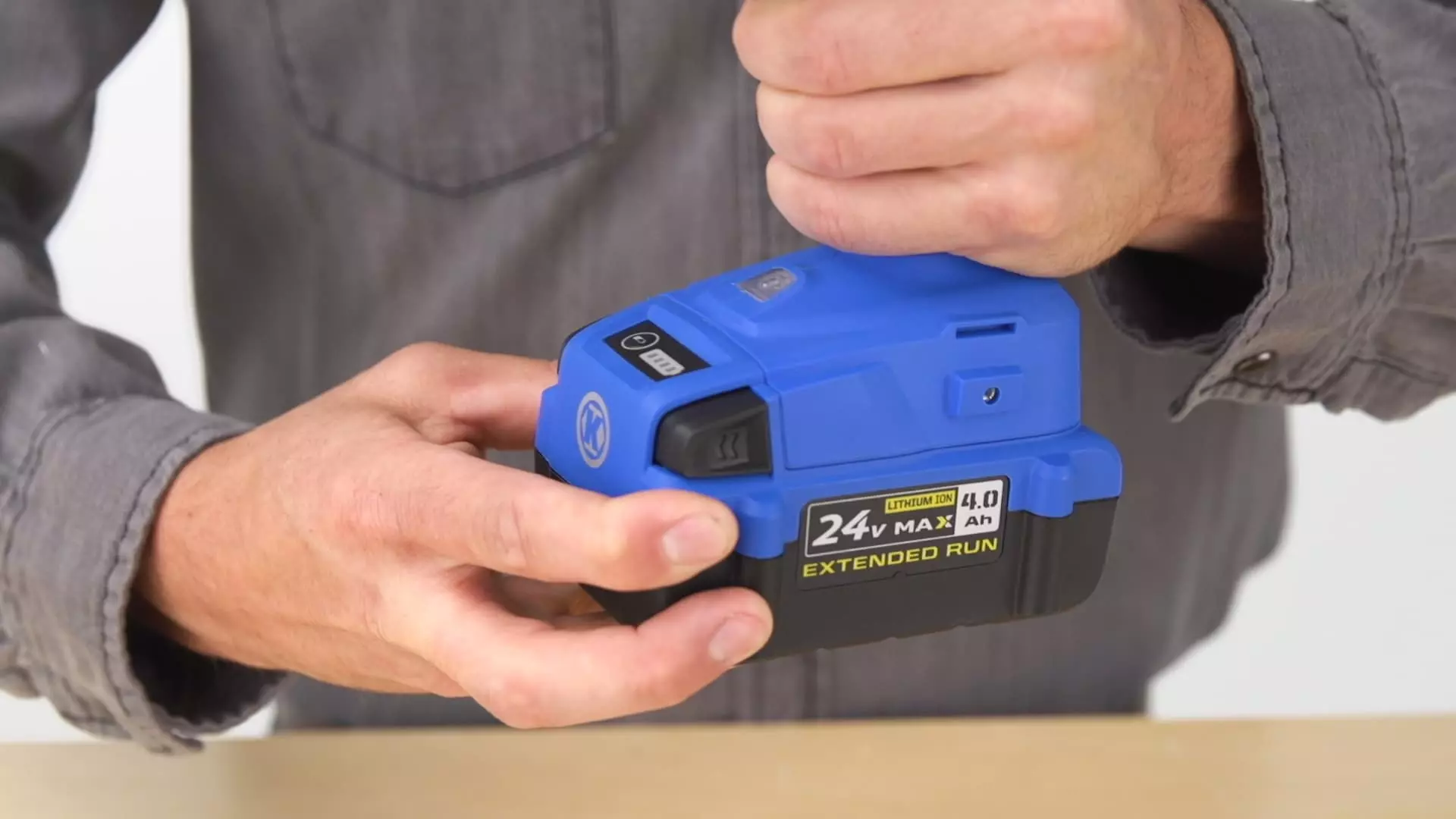 Kobalt 24-Volt Max 4 Amp-Hour Lithium Power Tool Battery - Power Tool Accessories - Image 5