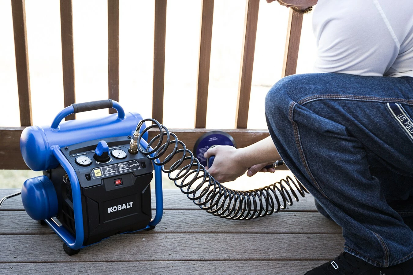 Kobalt 2-Gallon Single Stage Portable Electric Twin Stack Air Compressor - Air Tools & Compressors - Image 5
