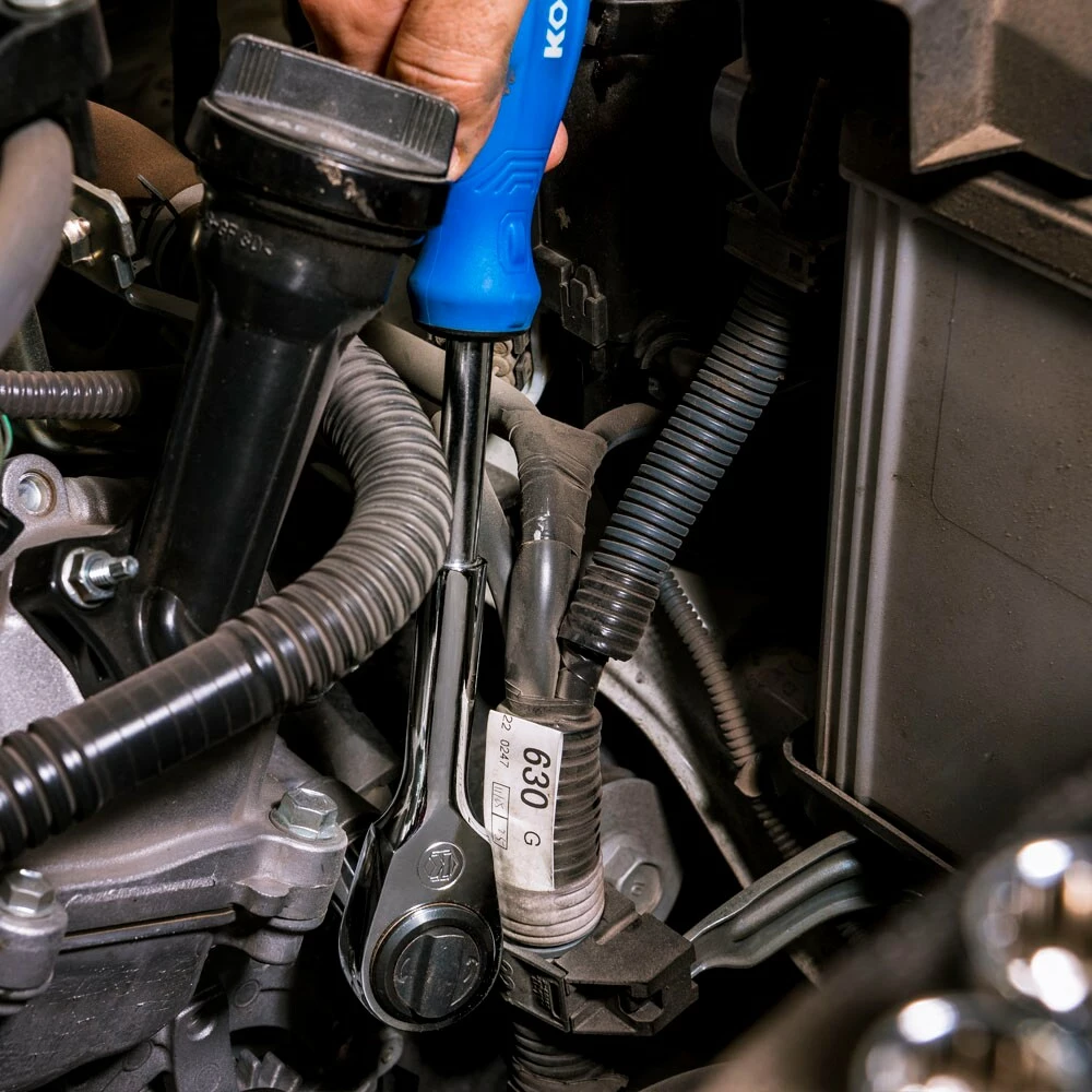 Kobalt 20-Piece Standard (SAE) and Metric Combination Polished Chrome Mechanics Tool Set (3/8-in) - Hand Tools - Image 3