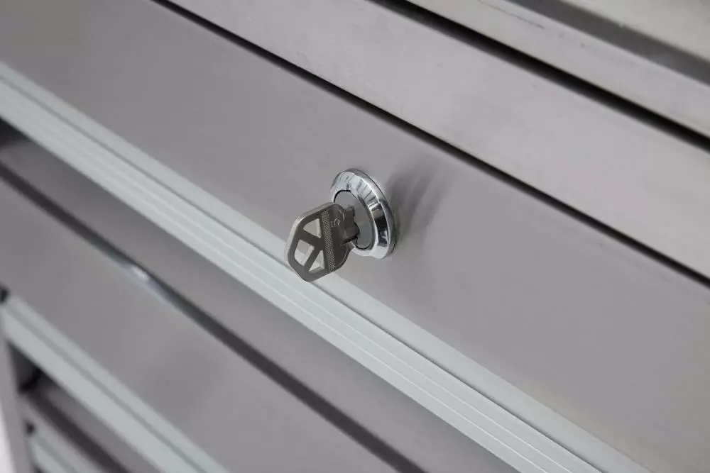 Kobalt 3000 Series 41-in W x 41-in H 11-Drawer Stainless Steel Rolling Tool Cabinet (Stainless Steel) - Tool Storage & Work Benches - Image 6