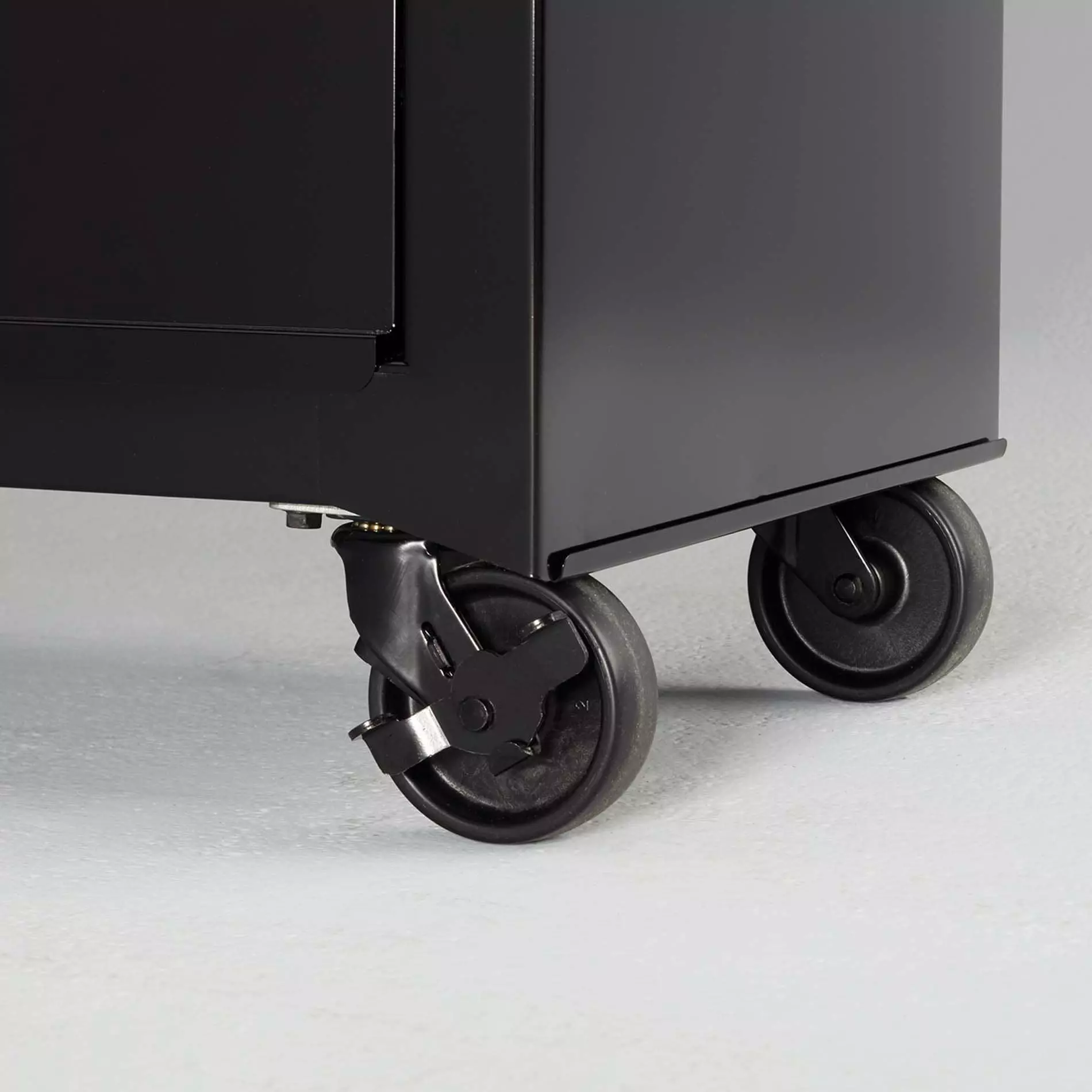 Kobalt 1000 Series 26.5-in W x 44.25-in H 5-Drawer Steel Tool Chest (Black) - Tool Storage & Work Benches - Image 2