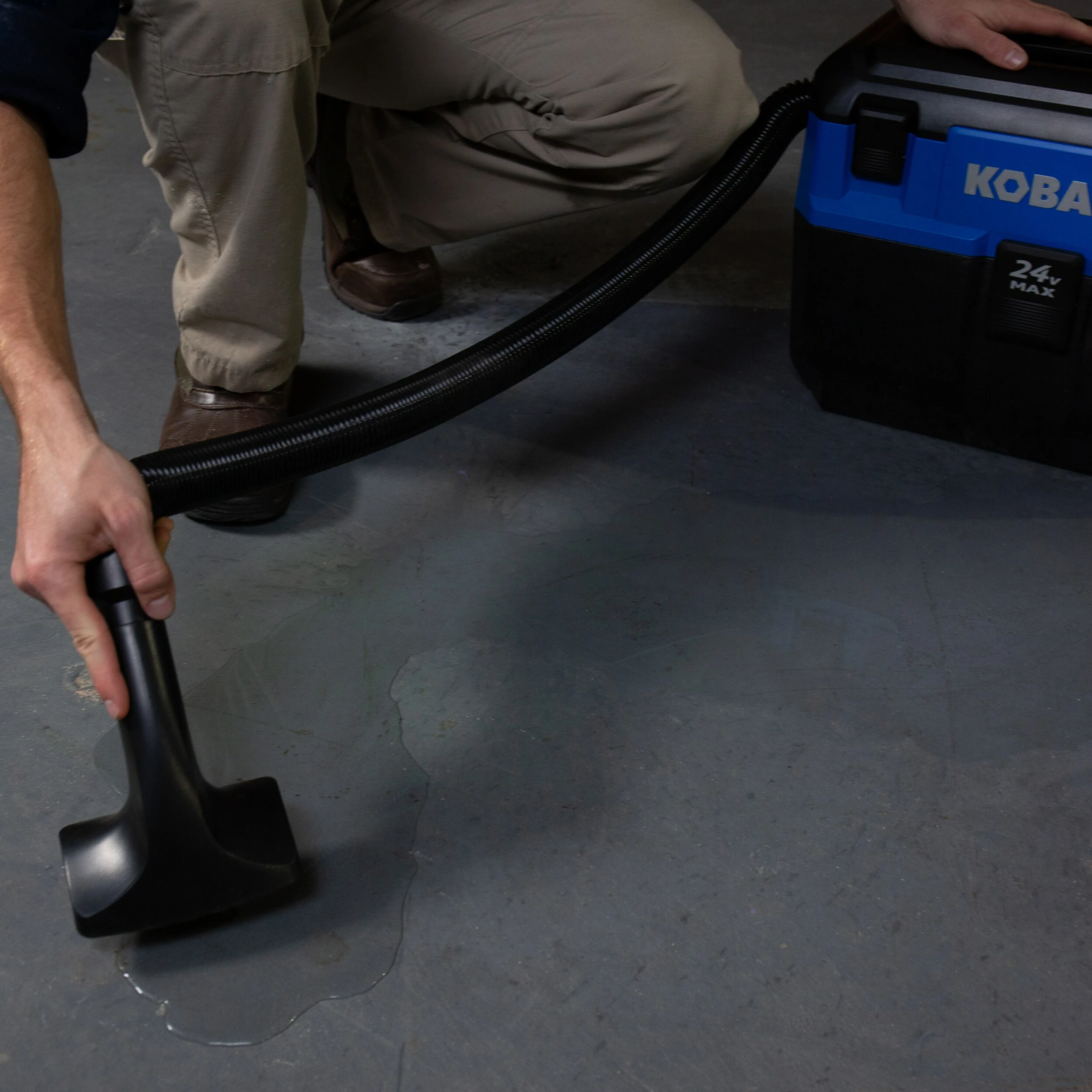 Kobalt 24-Volt Max 3-Gallon Cordless Handheld Wet/Dry Shop Vacuum (Battery Not Included) - Shop Vacuums & Accessories - Image 12