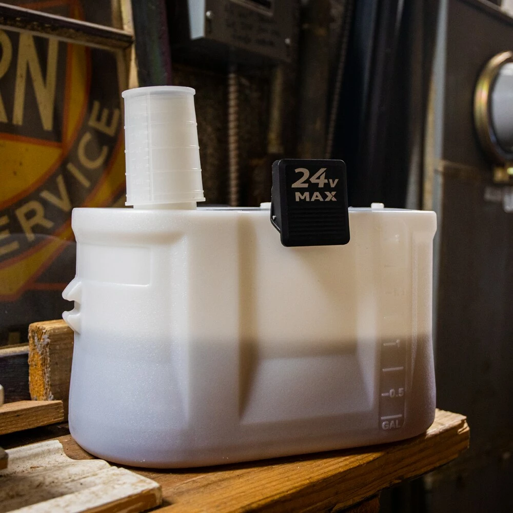 Kobalt 2-Gallon Plastic Handheld Sprayer - Outdoor Tools & Equipment - Image 5