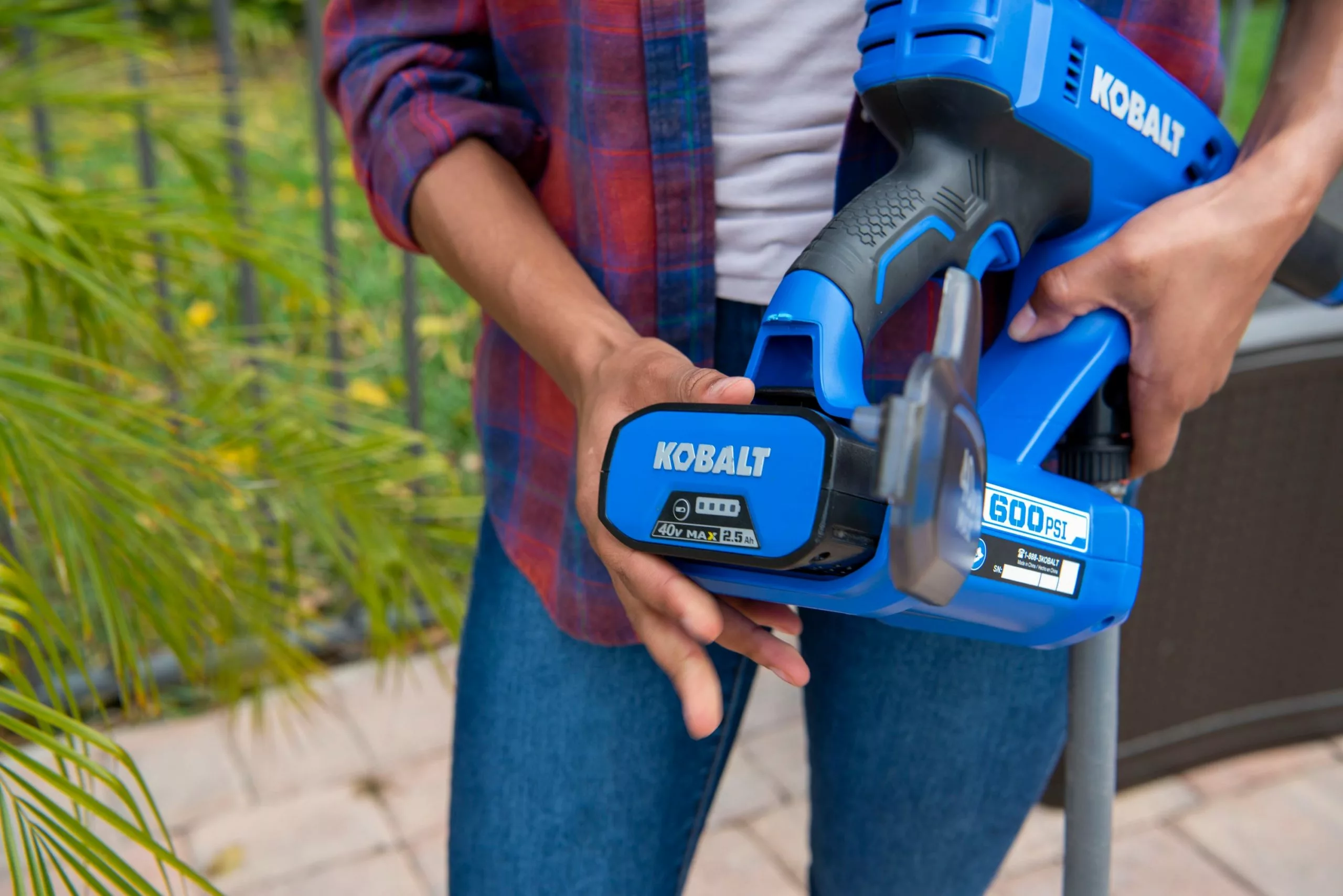 Kobalt 600 PSI 0.8-Gallon Cold Water Electric Pressure Washer - Outdoor Tools & Equipment - Image 6