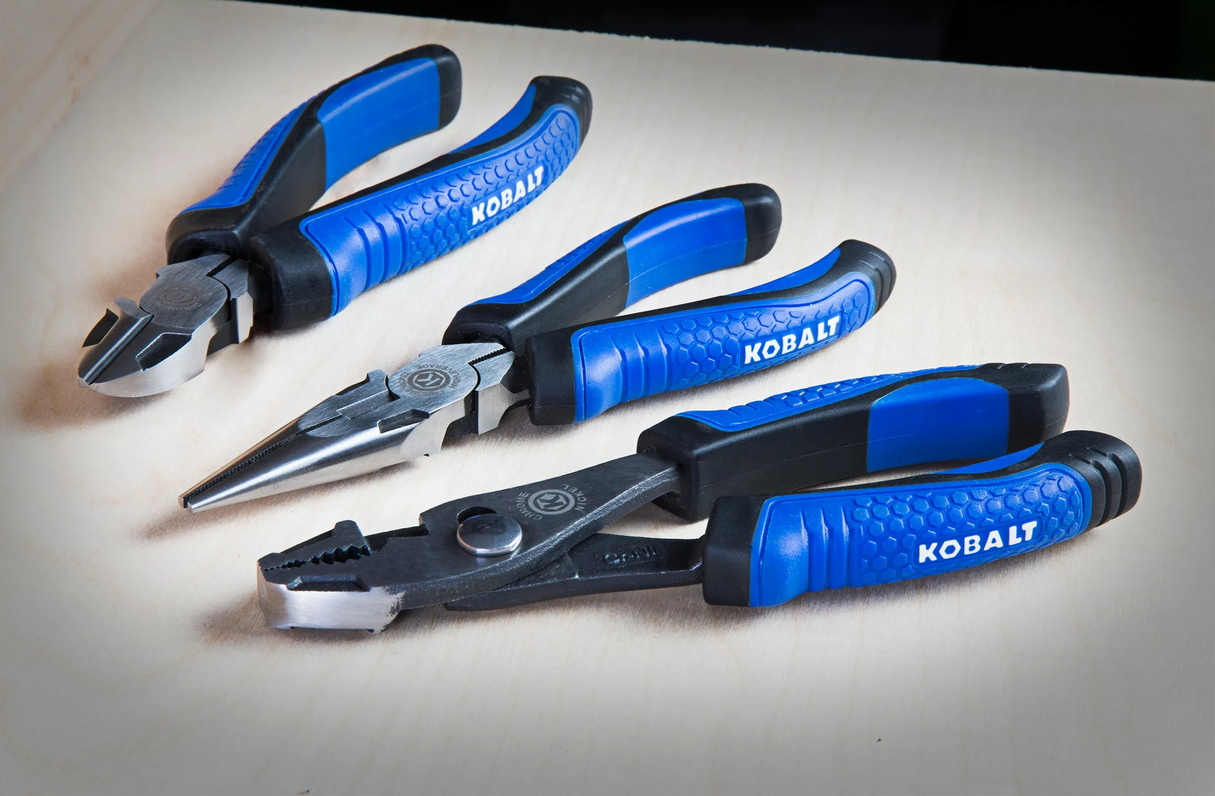 Kobalt 73 Piece Home Owner's Tool Kit with Folding Case - Hand Tools - Image 2