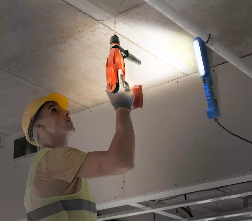 Kobalt LED Handheld Work Light - Commercial Lighting - Image 3