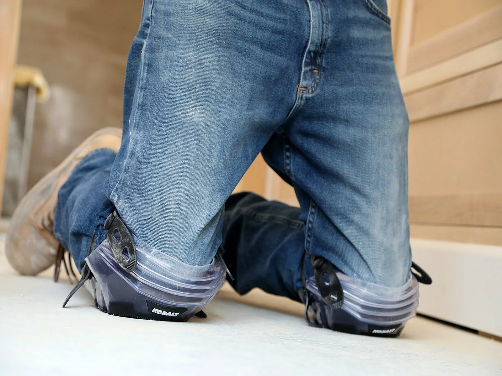 Kobalt Gel Flex Stabilizer Knee Pads - - Image 4