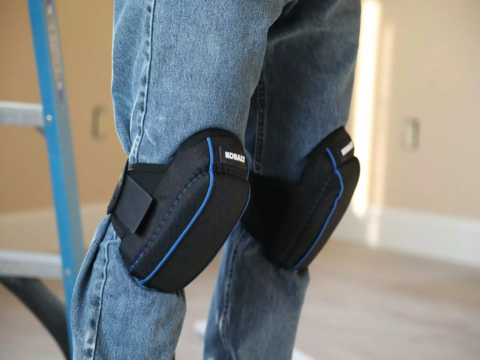 Kobalt Pro Flooring Knee Pads - - Image 3