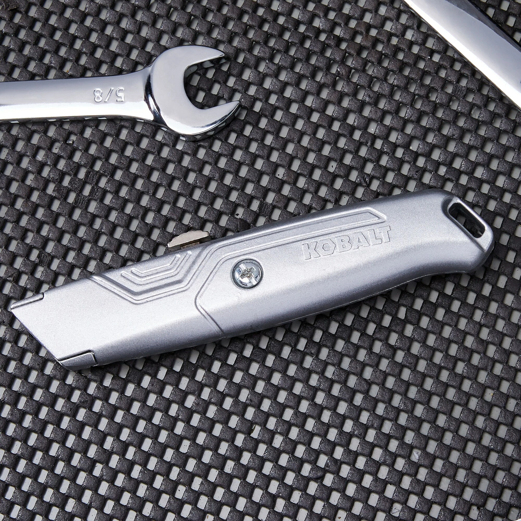 Kobalt 3-Blade Retractable Utility Knife with On Tool Blade Storage - Hand Tools - Image 3