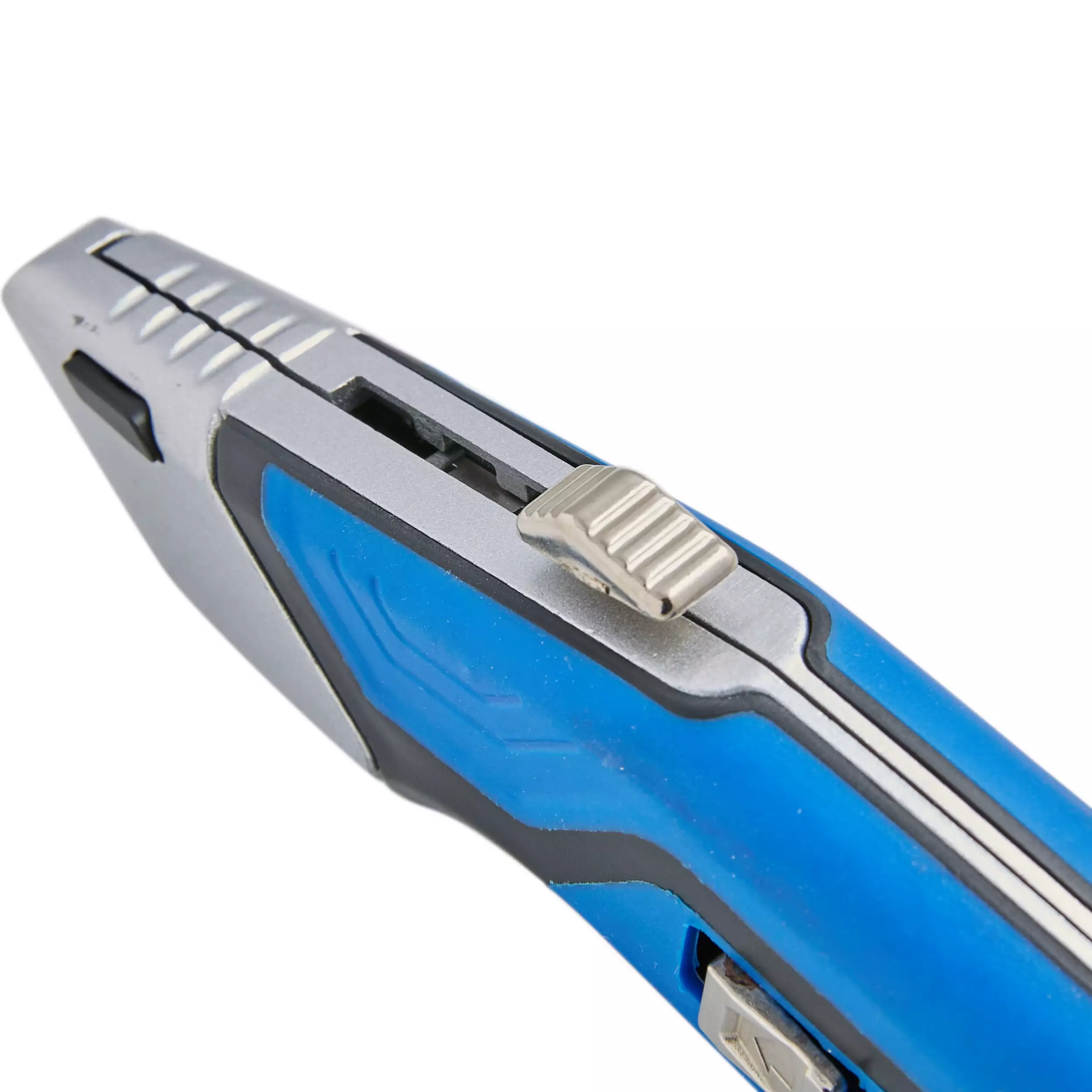 Kobalt Kobalt Auto Loading Retractable Utility Knife 18mm 5-Blade Retractable Utility Knife with On Tool Blade Storage - Hand Tools - Image 2