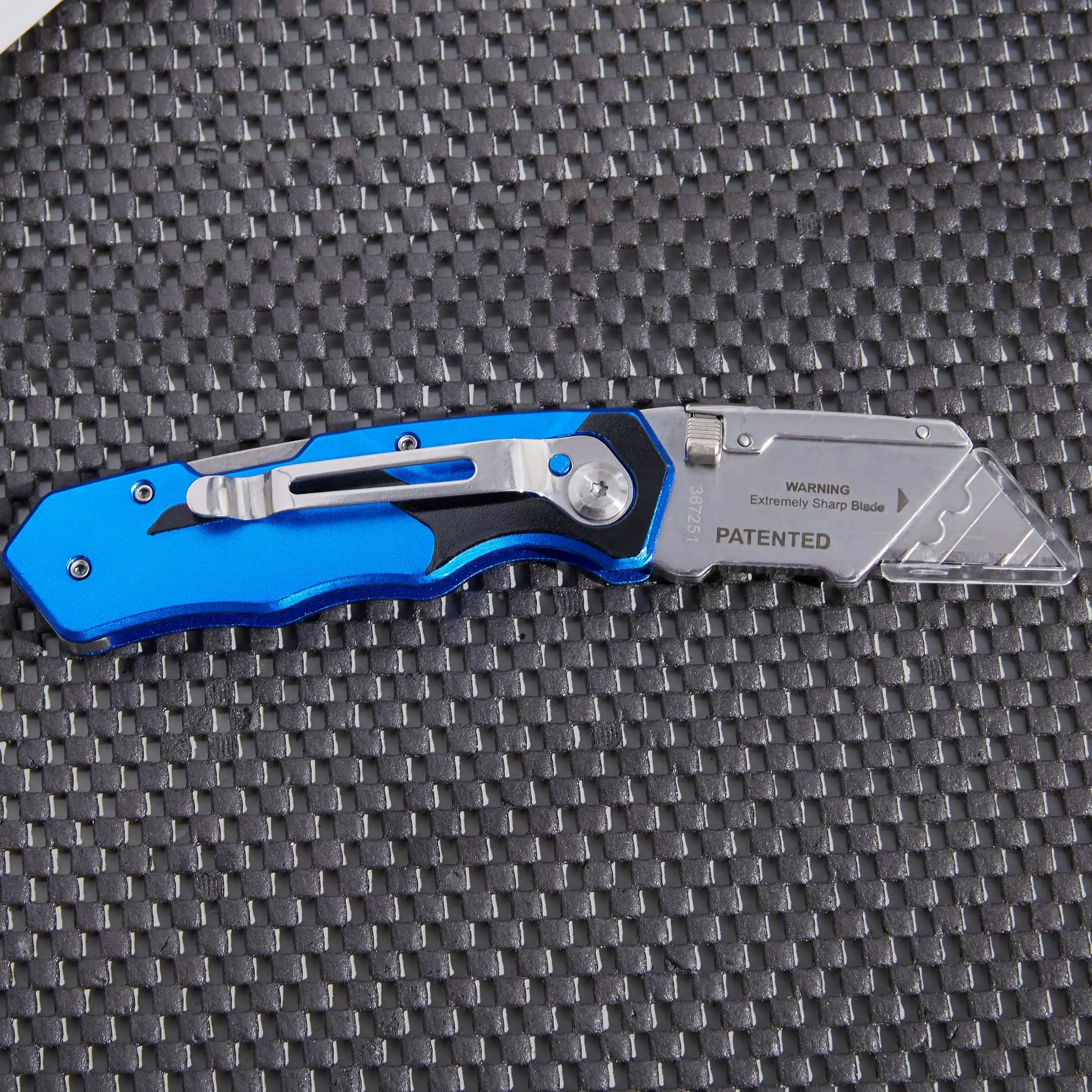 Kobalt 11-Blade Folding Utility Knife - Hand Tools - Image 3