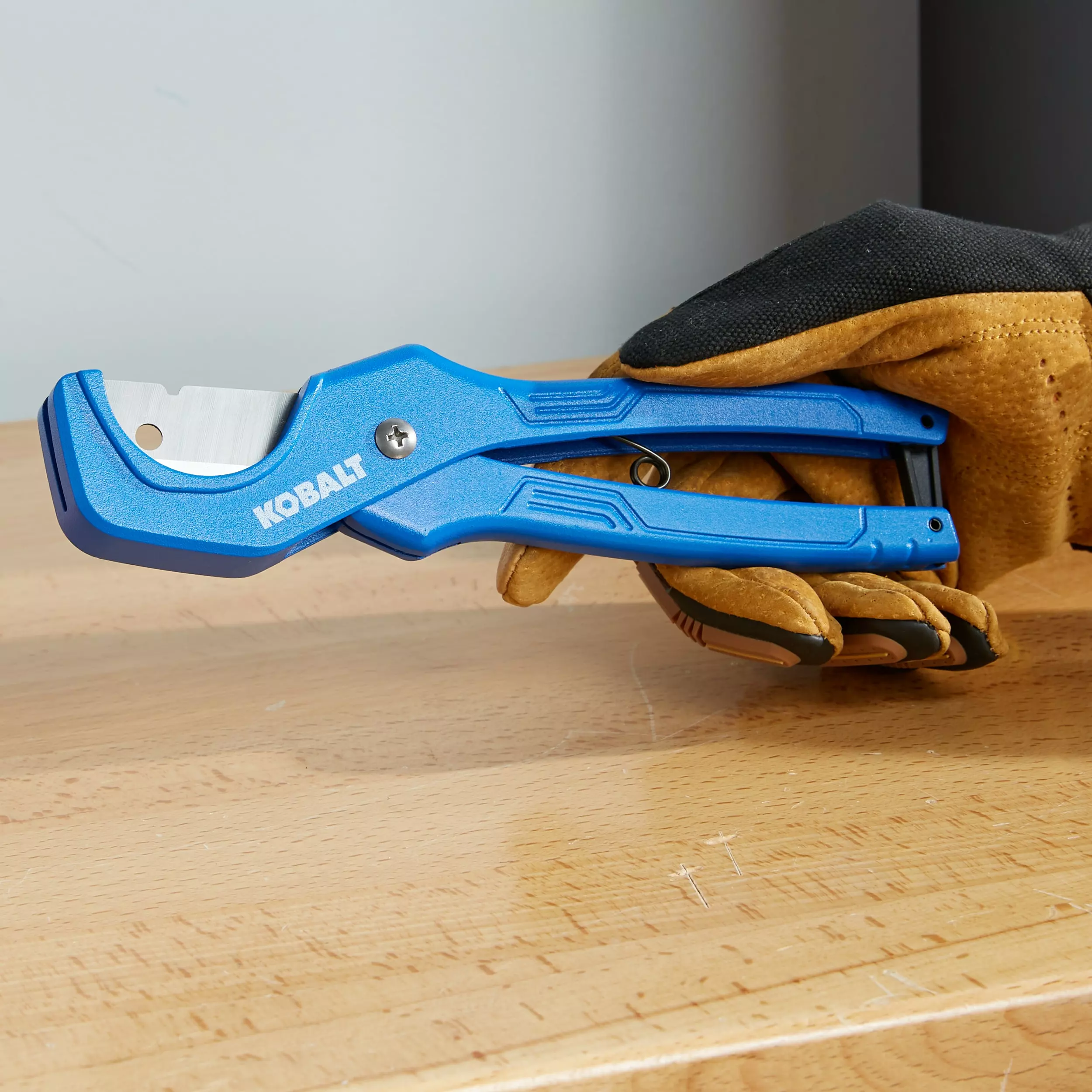 Kobalt 1-5/8-in PVC Cutter - Plumbing Tools & Cements - Image 3