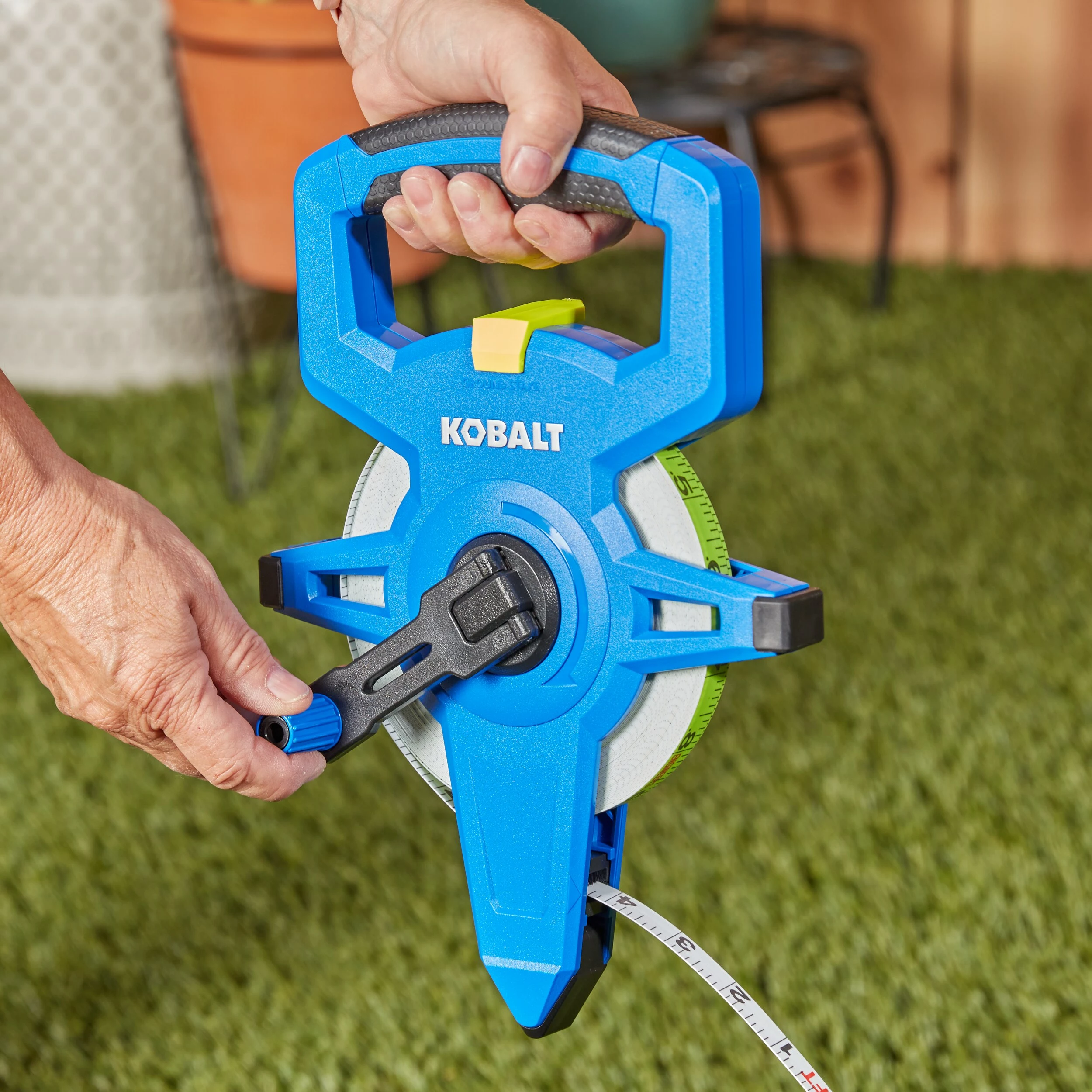 Kobalt 100 FT Kobalt Pro Fiberglass - Levels & Measuring Tools - Image 3