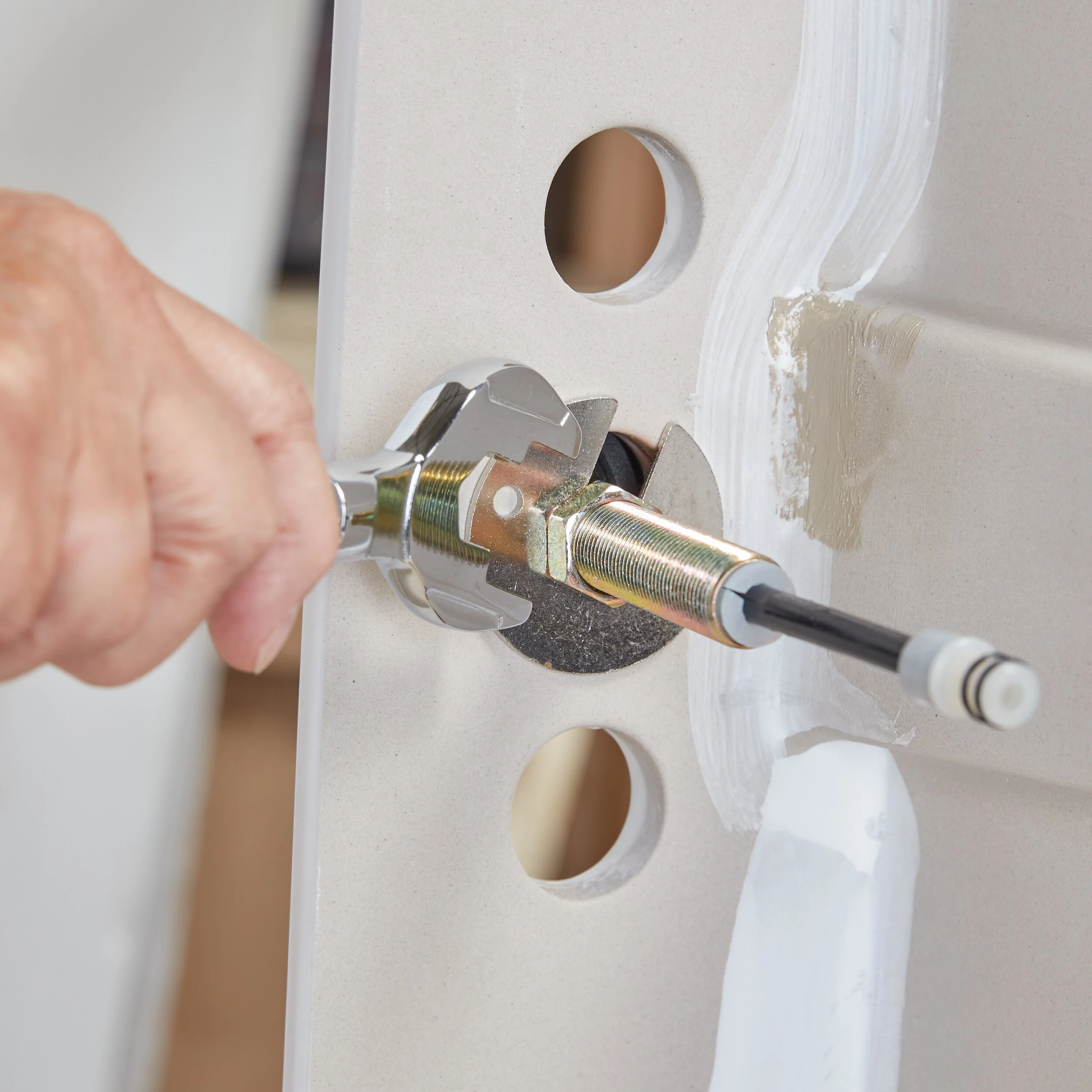 Kobalt 2-in-1 Plumbers Wrench - Plumbing Tools & Cements - Image 2