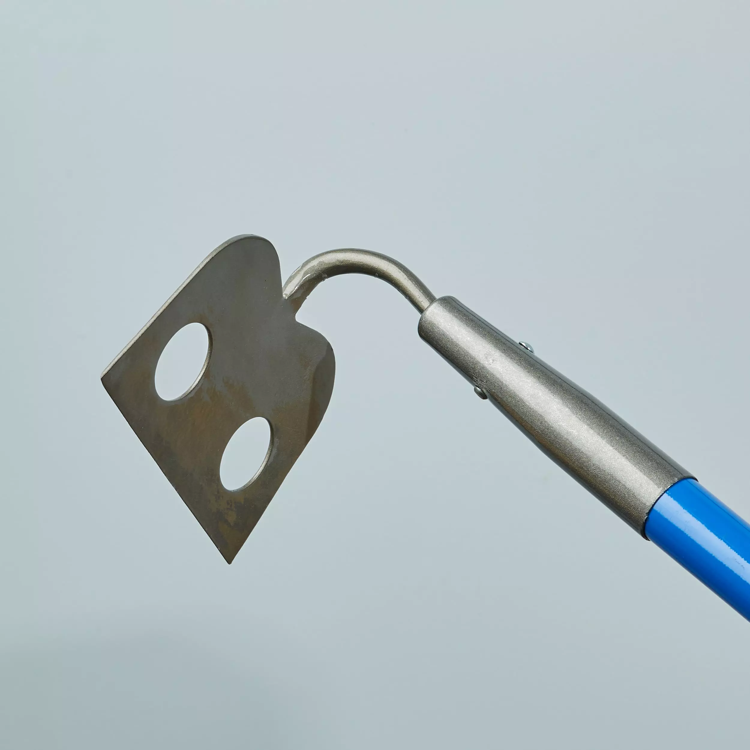 Kobalt 54-in Fiberglass Handle Forged Mortar Hoe - Outdoor Tools & Equipment - Image 3