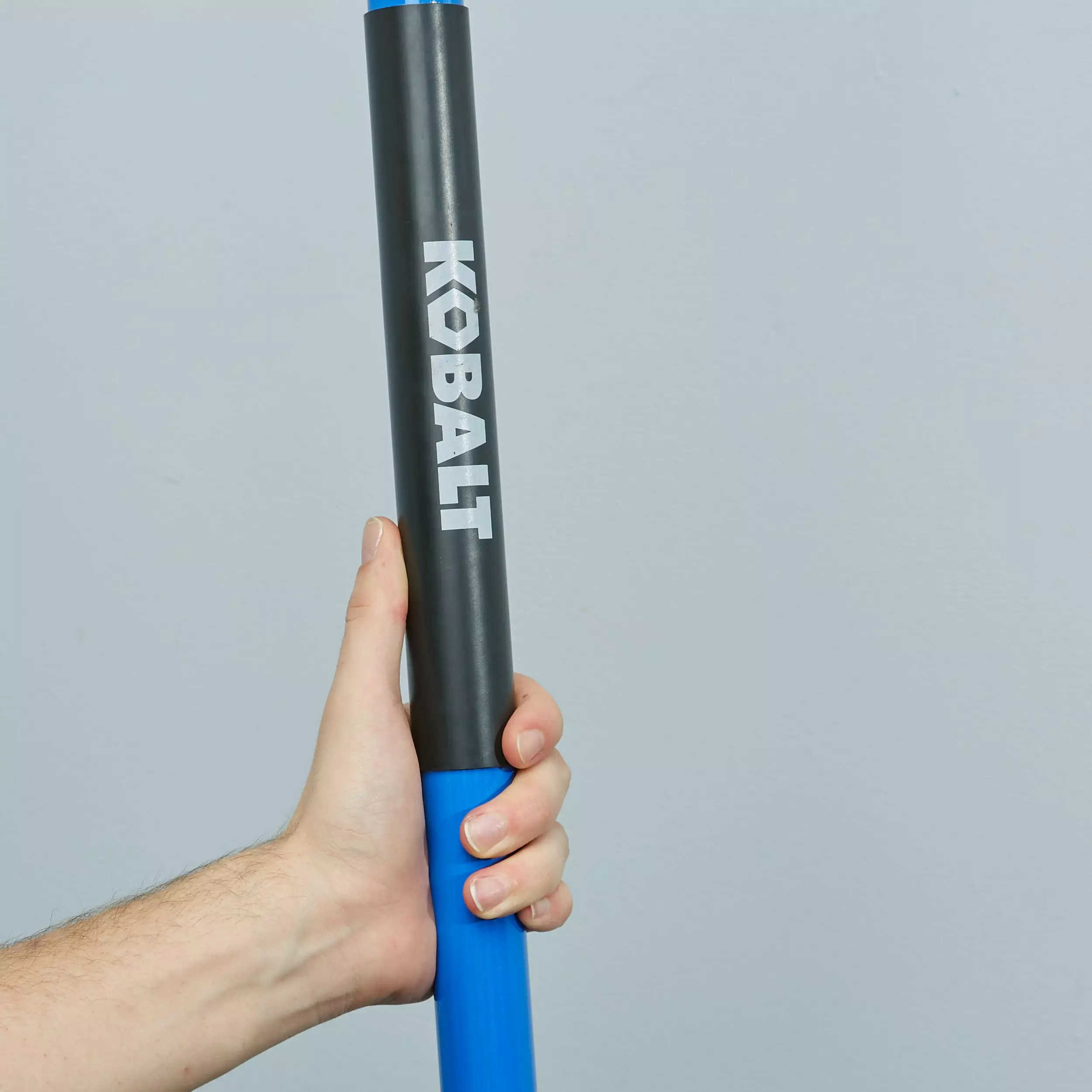 Kobalt 54-in Fiberglass Handle Forged Mortar Hoe - Outdoor Tools & Equipment - Image 4