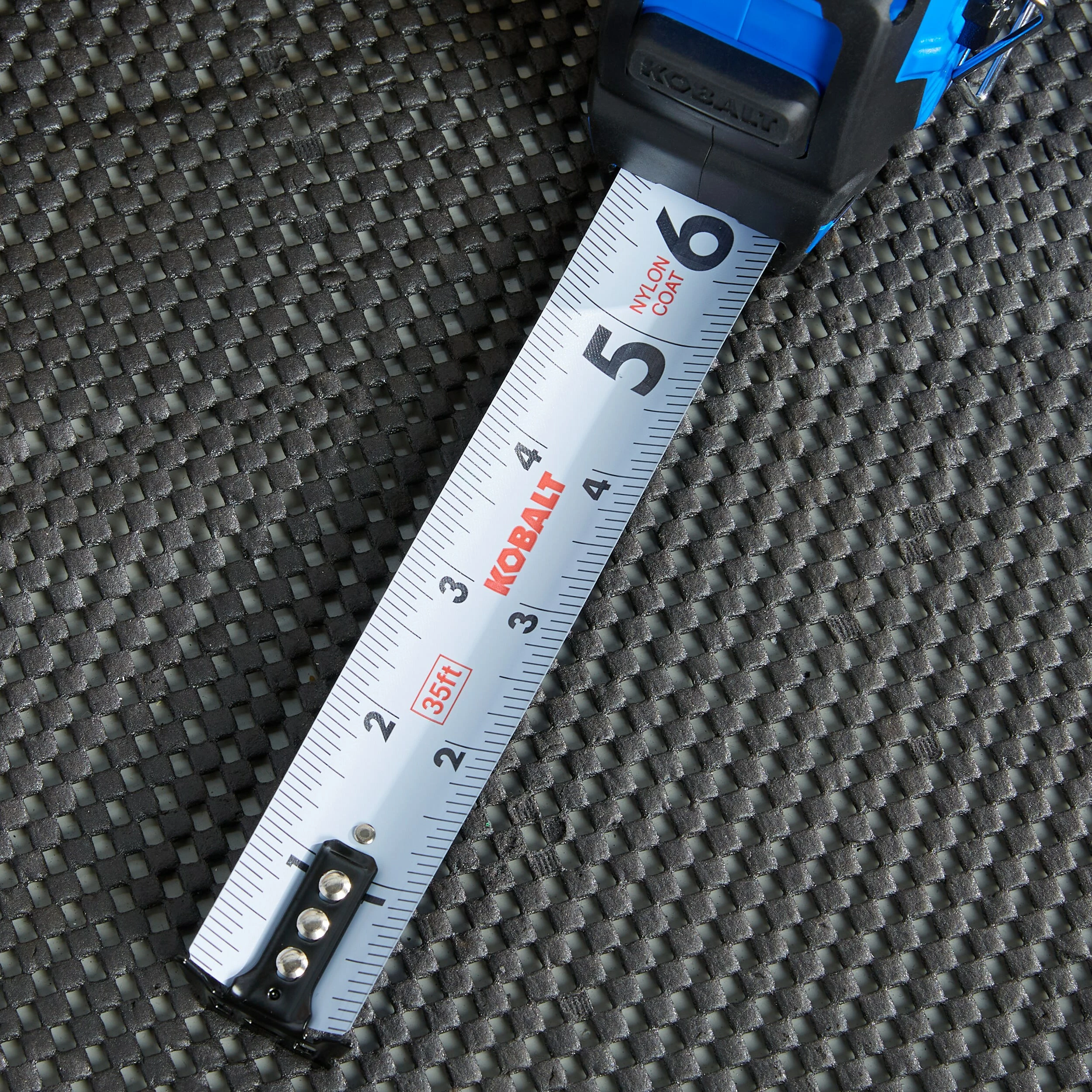 Kobalt Kobalt compact wide blade 35-ft Tape Measure - Levels & Measuring Tools - Image 4