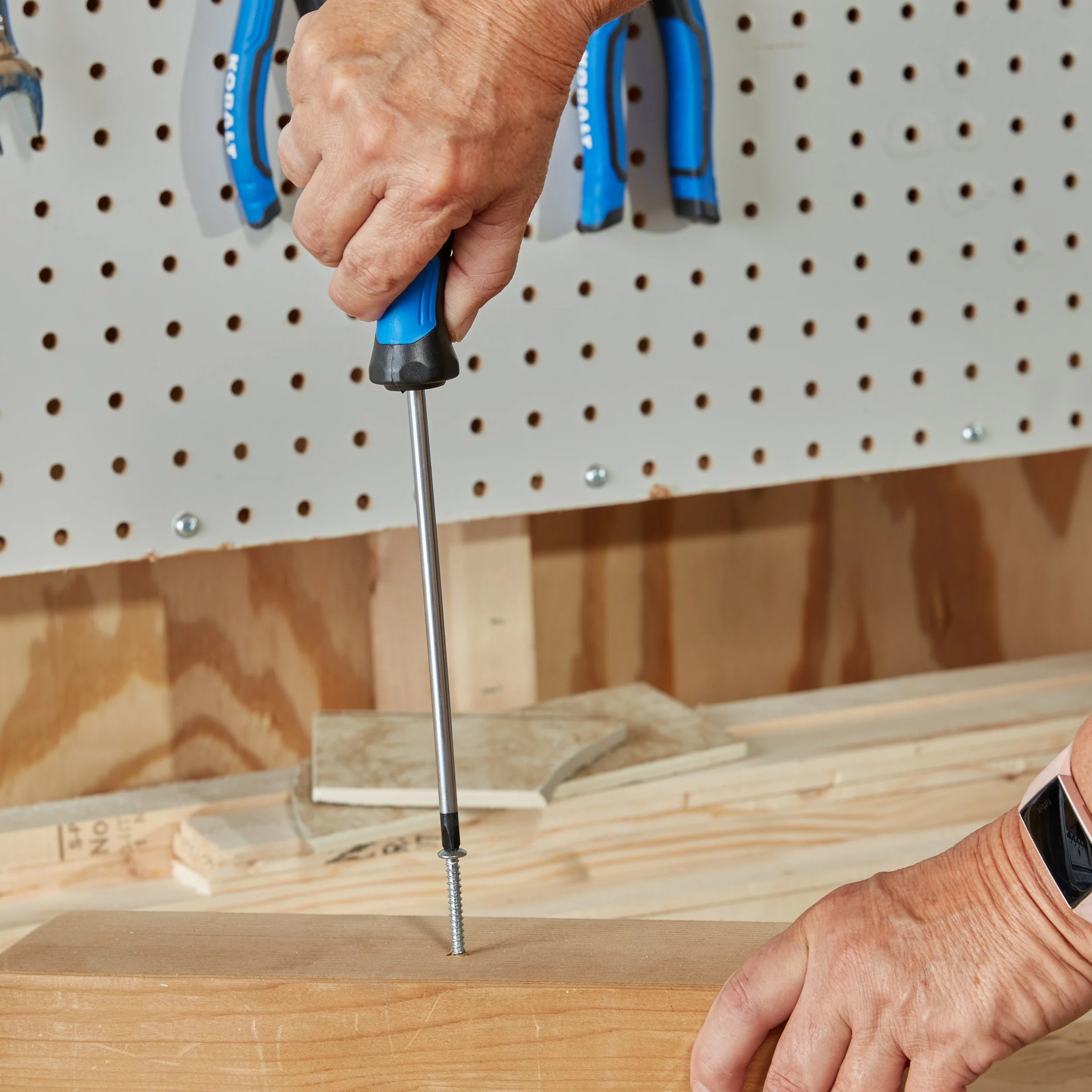 Kobalt 10-Piece Plastic Handle Magnetic Set Screwdriver Set - Hand Tools - Image 4