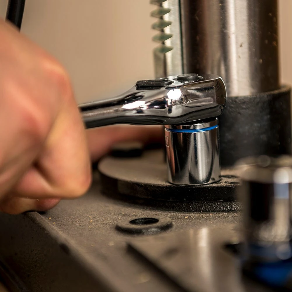 Kobalt 65-Piece Standard (SAE) and Metric Combination Polished Chrome Mechanics Tool Set - Hand Tools - Image 14