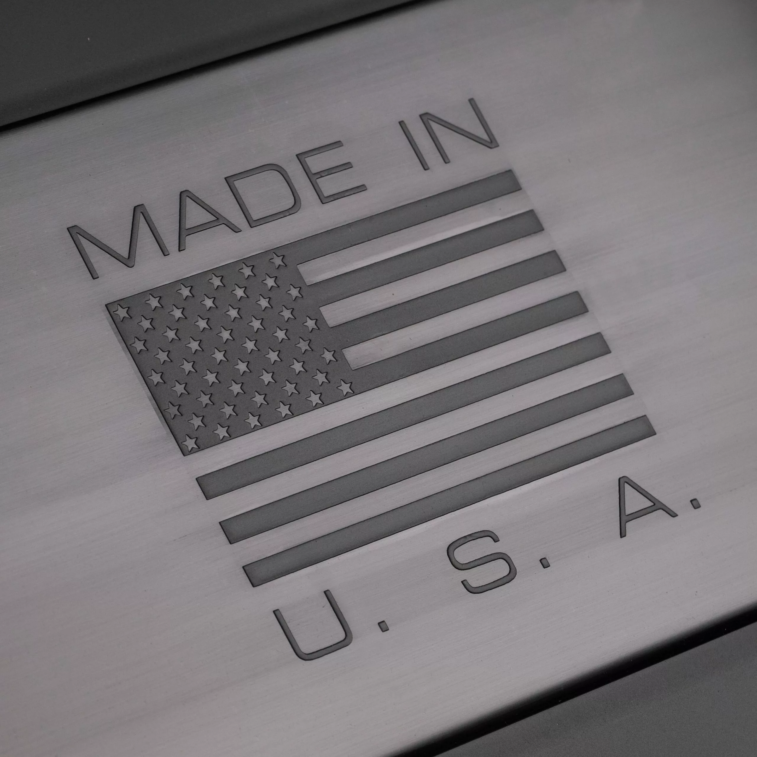 Kobalt X-large 31-Gallon (124-Quart) Grey Heavy Duty Rolling Tote with Latching Lid - Baskets & Storage Containers - Image 7