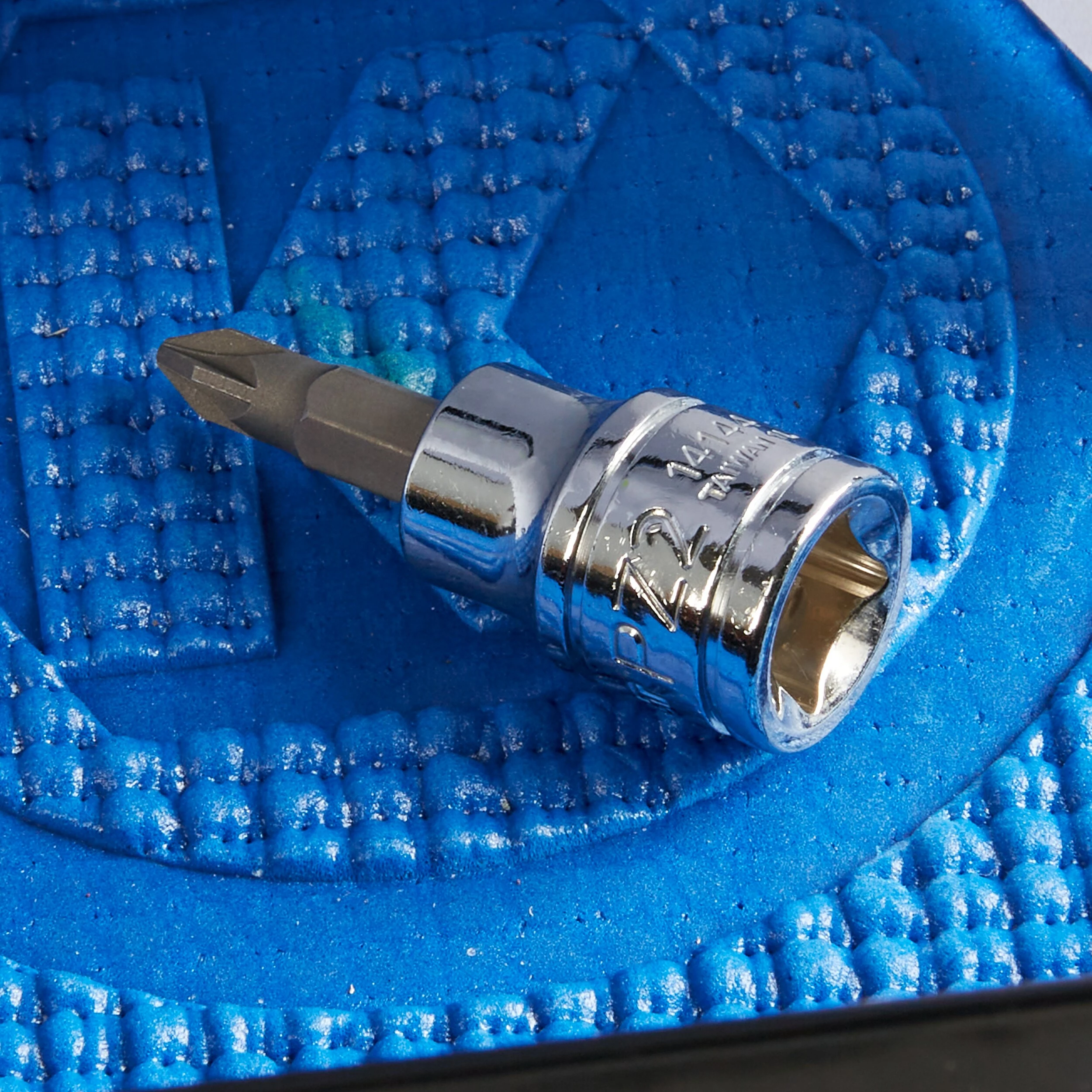 Kobalt 3/8-in Drive Pz2 Pozi Bit Pozidriv Driver Socket - Hand Tools - Image 3