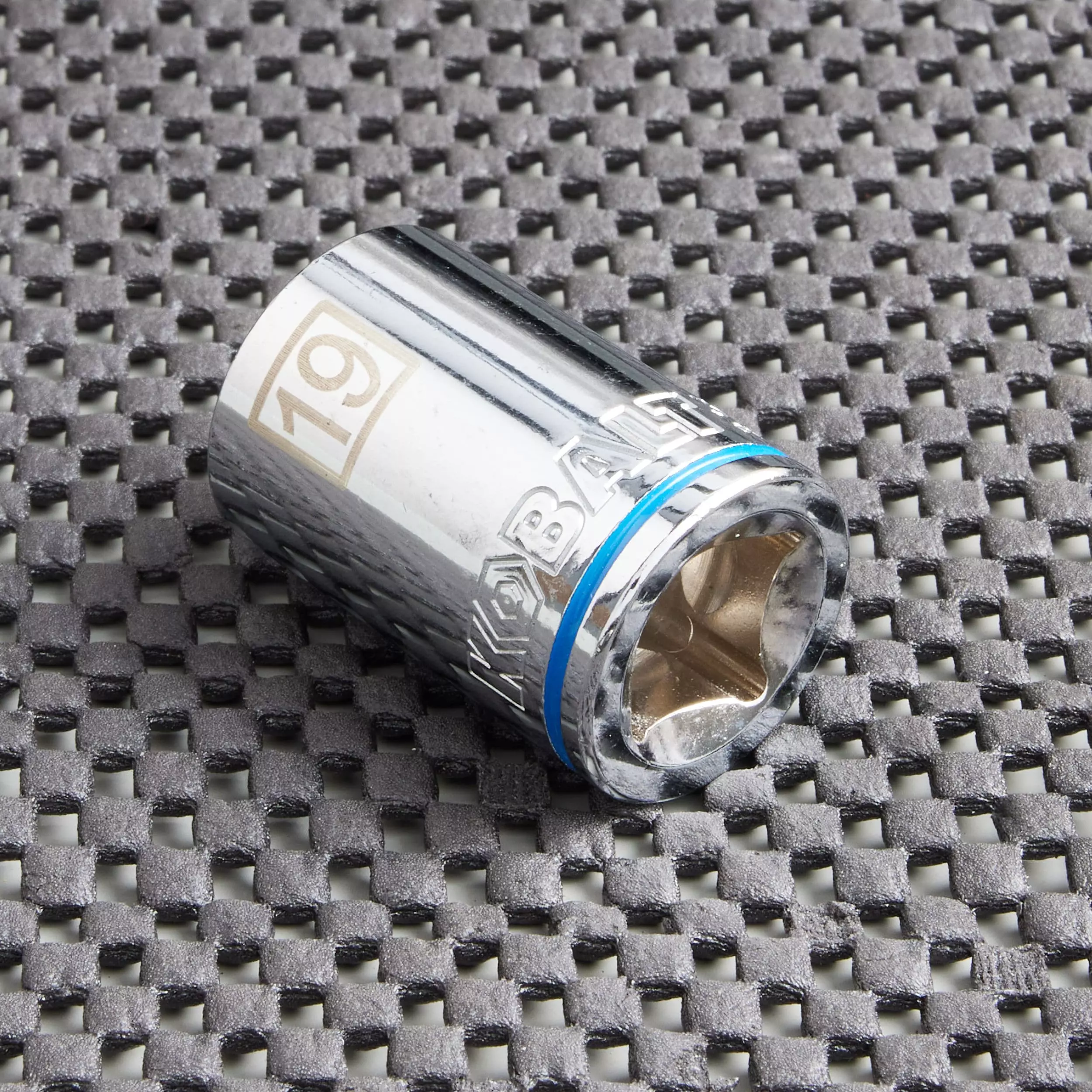 Kobalt Metric 1/2-in Drive 12-point 19-mm Shallow Socket - Hand Tools - Image 3