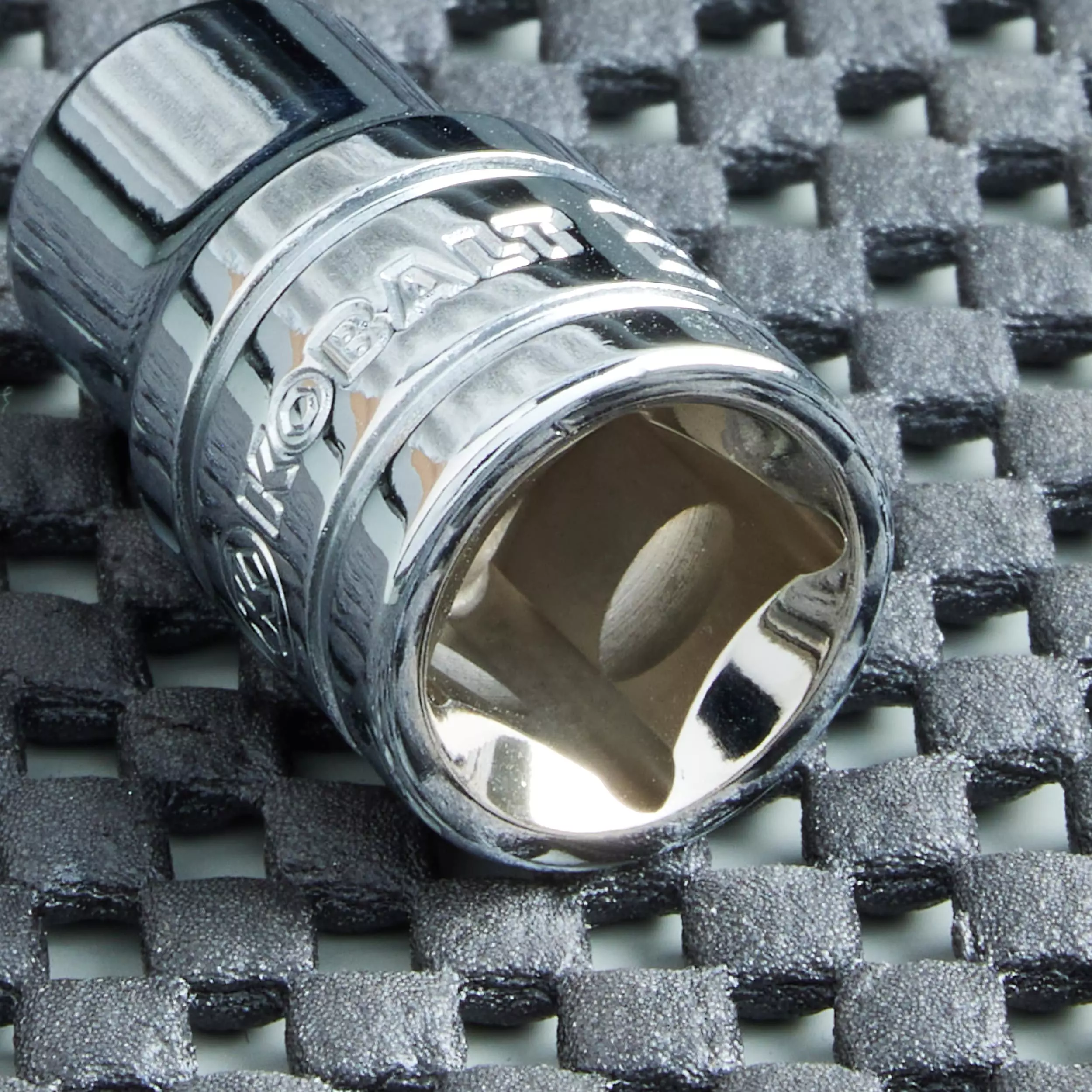 Kobalt 3/8-in Drive E11 Torx Bit Torx Driver Socket - Hand Tools - Image 2