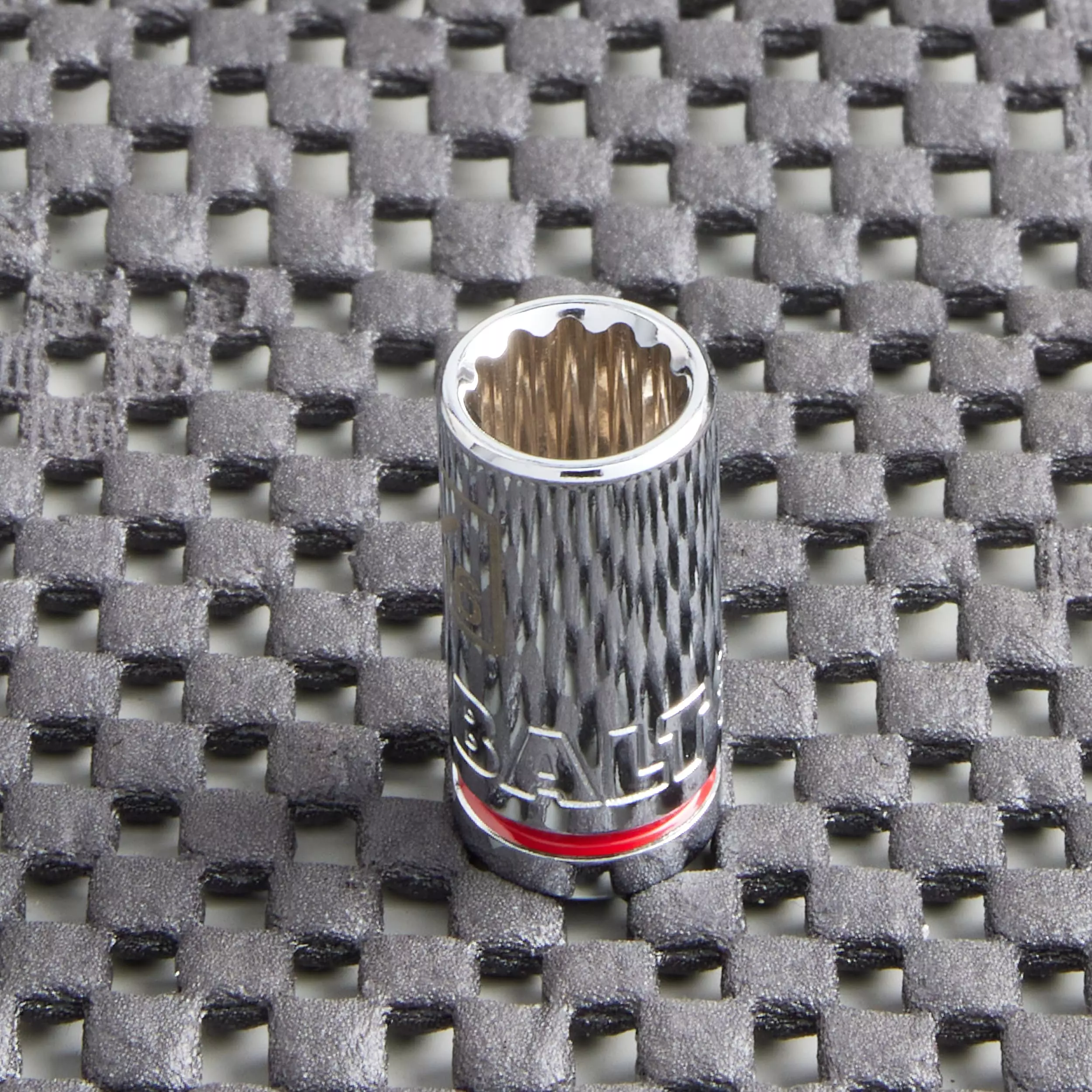 Kobalt Standard (SAE) 1/4-in Drive 12-point 5/16-in Shallow Socket - Hand Tools - Image 2